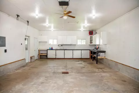 614 3rd St, Plainfield, IA 50666 photo 12