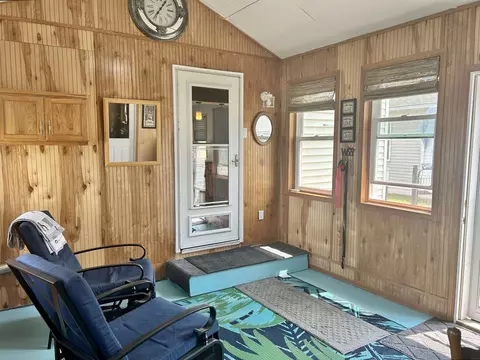 809 River St, Decorah, IA 52101 photo 14