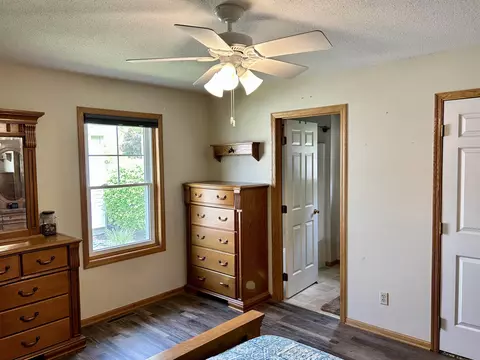 809 River St, Decorah, IA 52101 photo 9