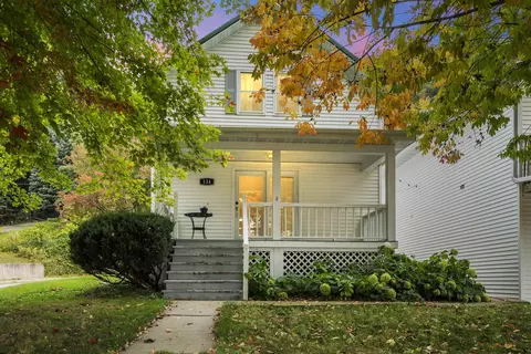 134 North St, Marquette, IA 52158