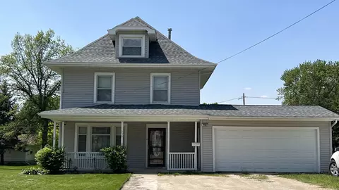 259 S Linn Ave, New Hampton, IA 50659