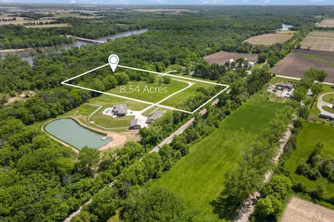 8340 Cedar Wapsie Rd, Cedar Falls, IA 50613