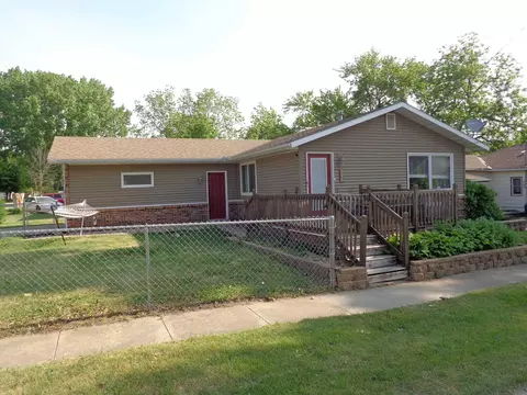 524 Madison St, Nashua, IA 50658