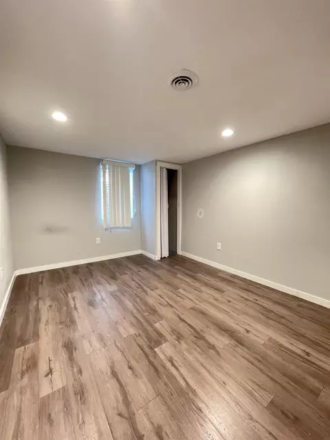 620 Cornwall Ave, Waterloo, IA 50702 photo 15