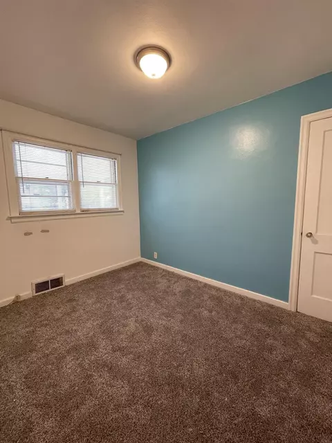 620 Cornwall Ave, Waterloo, IA 50702 photo 12
