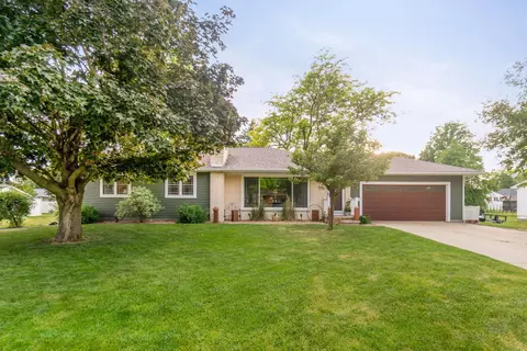 1234 8th St, Jesup, IA 50648
