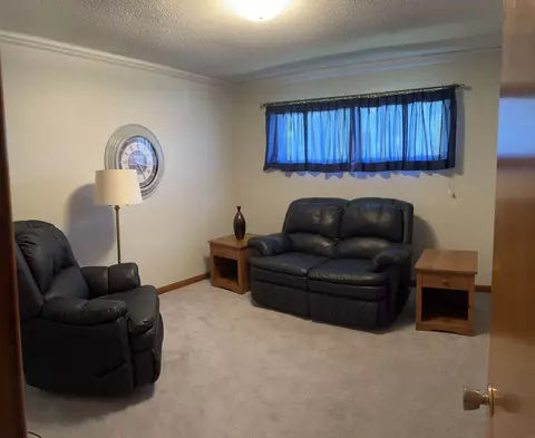 320 Howard St, Sumner, IA 50674 photo 14