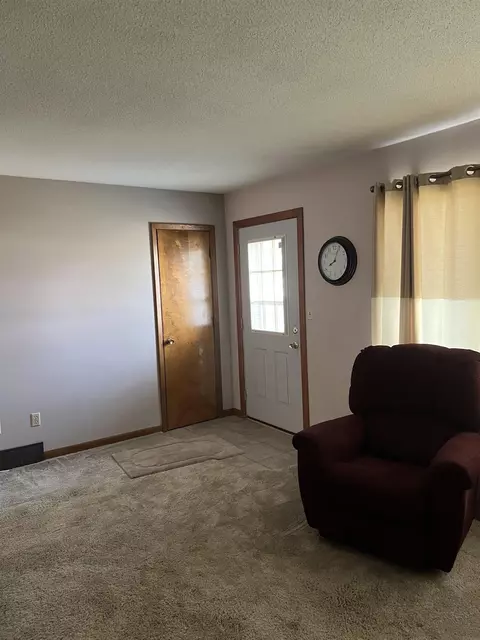 320 Howard St, Sumner, IA 50674 photo 11