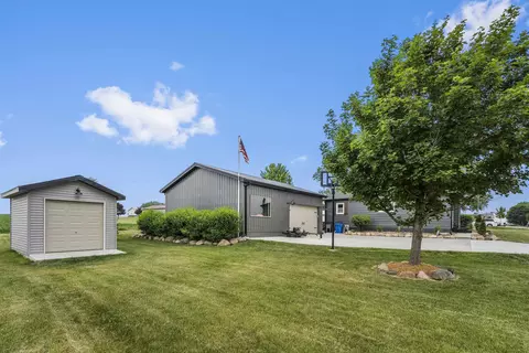 34 Eagle Rd, Waterloo, IA 50701 photo 21