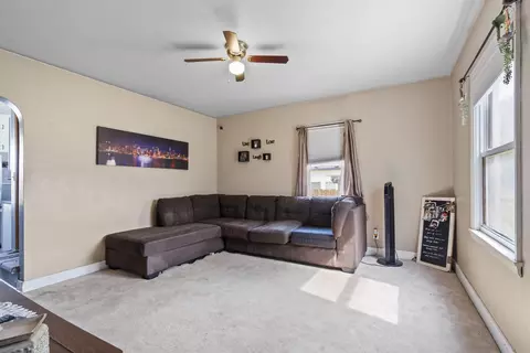 708 Wallgate Ave, Waterloo, IA 50701 photo 4