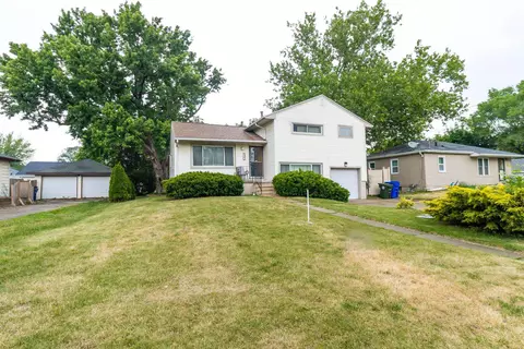 1322 Northey St, Waterloo, IA 50703