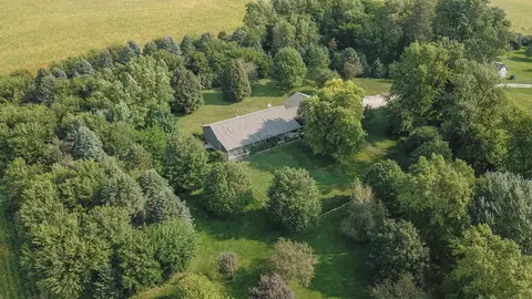 20163 225th St, Grundy Center, IA 50638