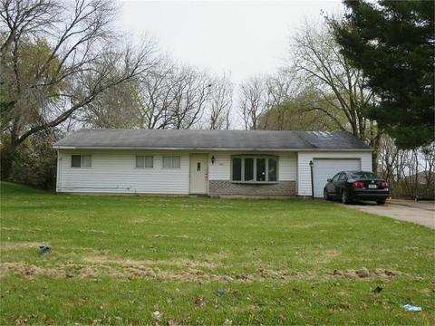 905 Progress Ave, Waterloo, IA 50701