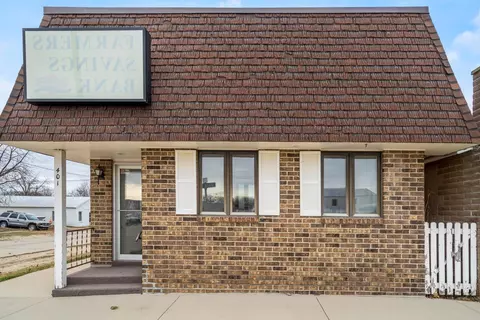 401 Main St, Aurora, IA 50607
