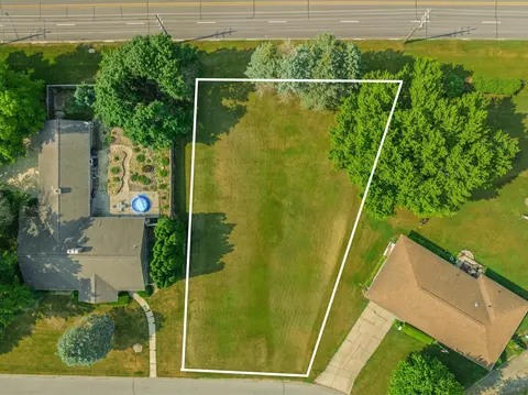 Lot 34 Dixon Drive, Waterloo, IA 50701