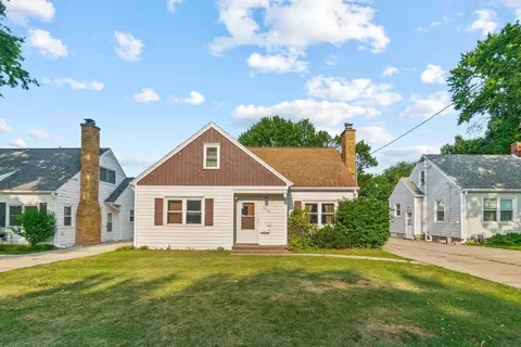 1313 Baltimore St, Waterloo, IA 50702