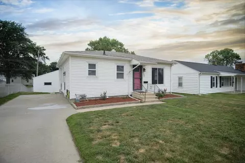 1841 Byron Ave, Waterloo, IA 50702