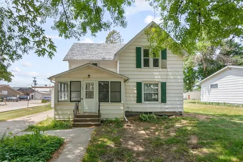 109 N Church, Conrad, IA 50621