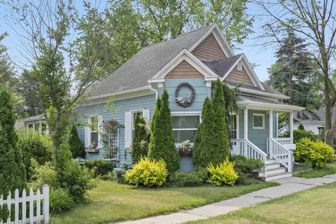 801 3rd Ave SW, Oelwein, IA 50662