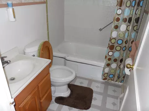650 Maxwell St, Waterloo, IA 50701 photo 8