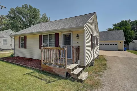 941 Colleen Ave, Evansdale, IA 50707