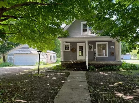 709 Bradford St, Marble Rock, IA 50653