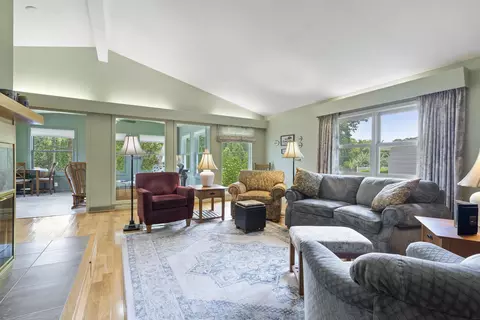 443 Progress Ave, Waterloo, IA 50701 photo 3