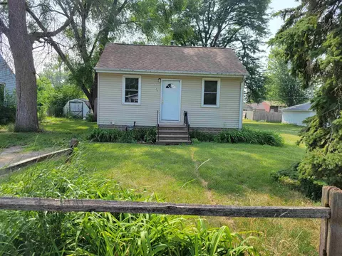 1330 Wallgate Ave, Waterloo, IA 50701