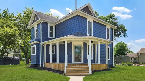 603 Water St, New Hartford, IA 50660