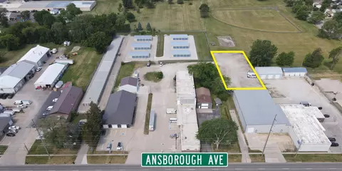 Lot Ansborough Avenue, Waterloo, IA 50701
