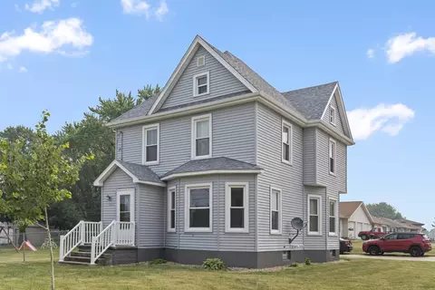 3071 Hammond Ave, Waterloo, IA 50702