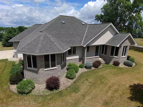 331 Lyndale Ave, Osage, IA 50461