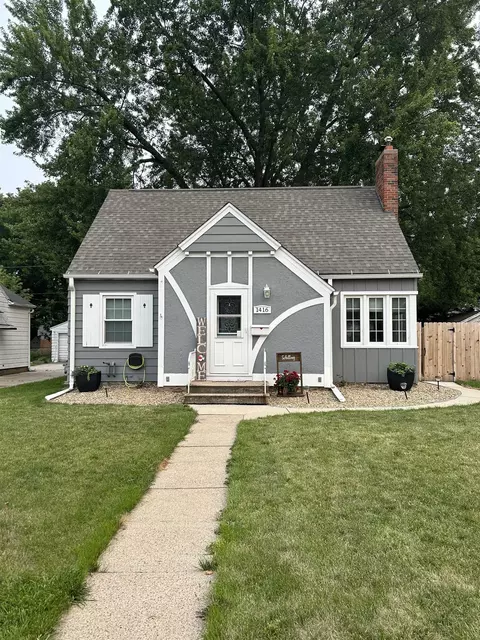 1416 Bertch Ave, Waterloo, IA 50702 photo 1