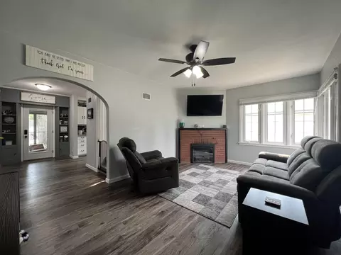 1416 Bertch Ave, Waterloo, IA 50702 photo 6