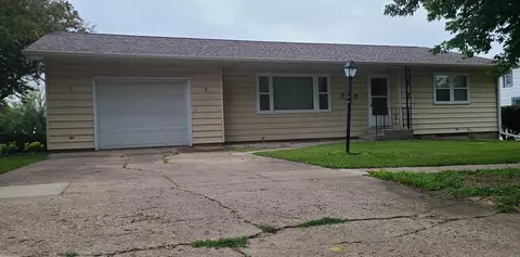 236 Summer St, Postville, IA 52162