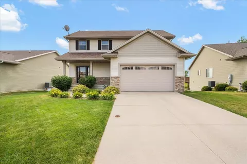 4825 Millenium Dr, Cedar Falls, IA 50613