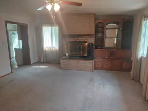 313 S Hackett Rd, Waterloo, IA 50701 photo 20