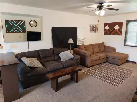 313 S Hackett Rd, Waterloo, IA 50701 photo 13