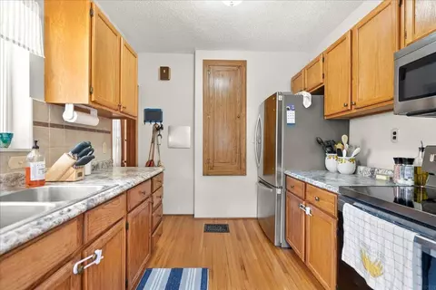 2017 W 3rd St, Waterloo, IA 50701 photo 16