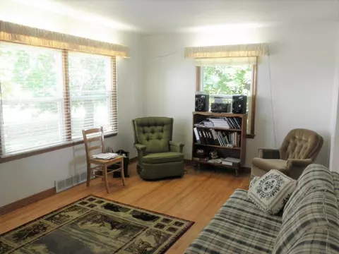 600 E Van Buren St, Mitchell, IA 50461 photo 8