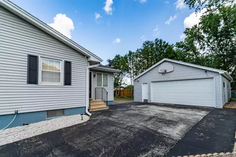 217 Lambeth Rd, Waterloo, IA 50701 photo 28