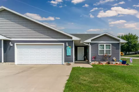 701 M Ave, Grundy Center, IA 50638