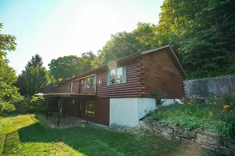 2317 Whippoorwill Holw, Harpers Ferry, IA 52146