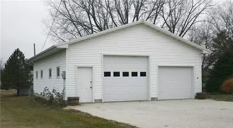 216 Eder St, Strawberry Point, IA 52076