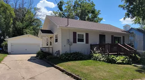 412 Beelar St, Marble Rock, IA 50653