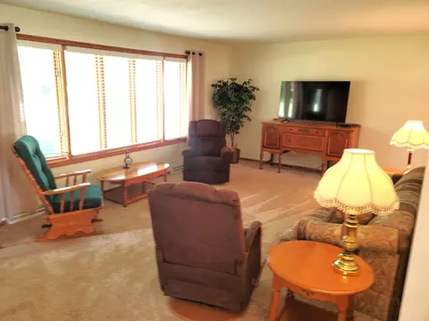 404 E 6th St, Readlyn, IA 50668 photo 8