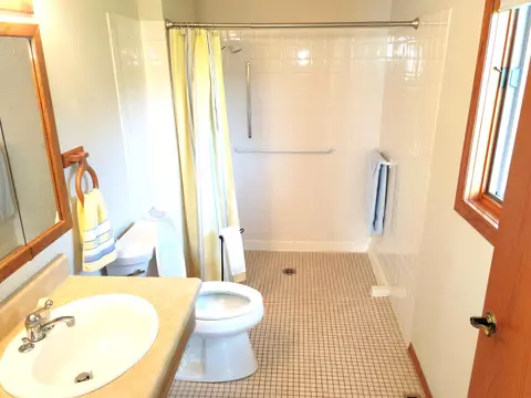 404 E 6th St, Readlyn, IA 50668 photo 10