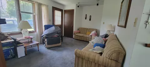 28864 Walnut St, Eldorado, IA 52175 photo 4