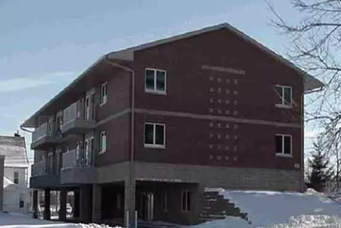 2310 College St, Cedar Falls, IA 50613