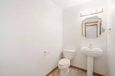 2008 Cassi Rdg, Waterloo, IA 50701 photo 17